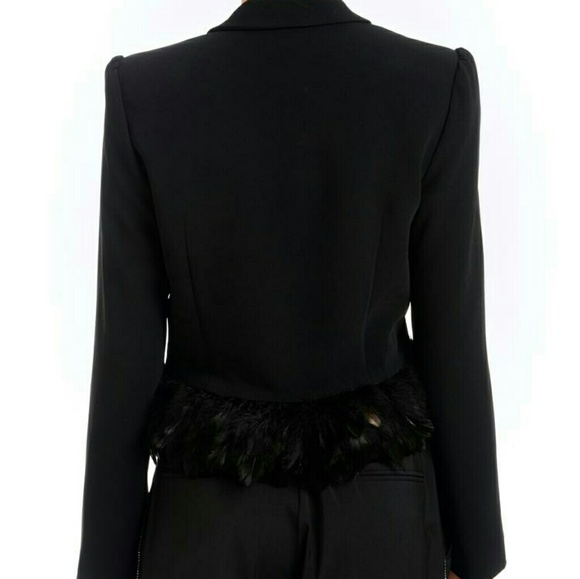 Cinq á Sept Super Unique Fashionable Black Blazer - Picture 3 of 6